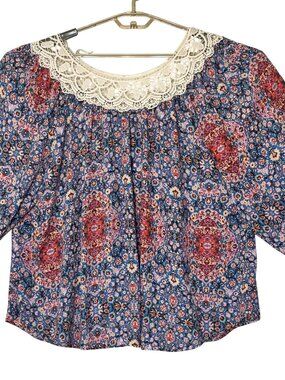 Floral Boho Top Crochet Lace Neckline Multicolor Floral Pattern EYESHADOW 1X